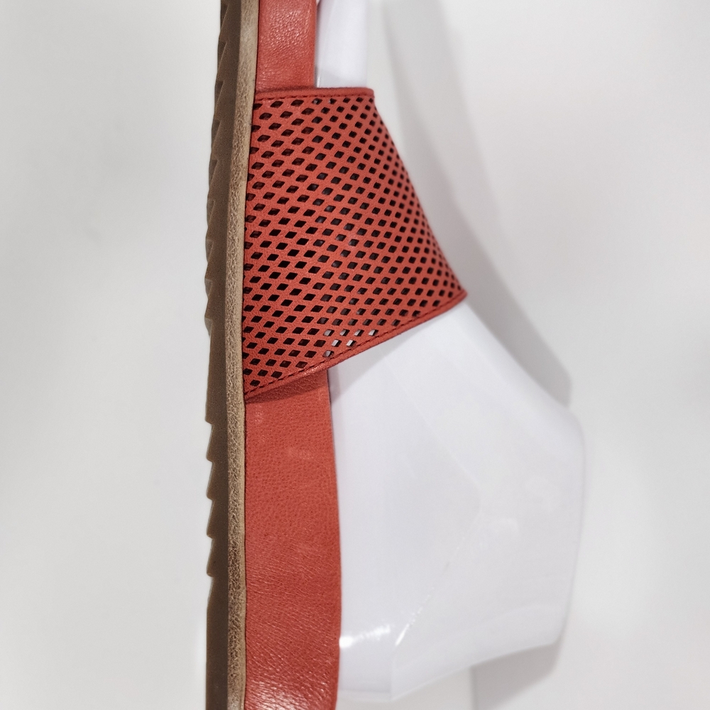 Frye Poppy Red Leather "Lily" Perforated Slide Sandals Size 8 NWT